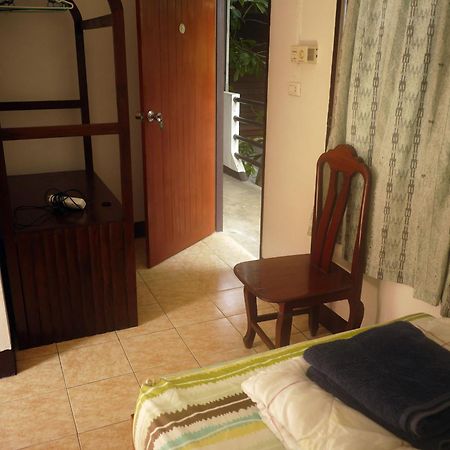 Sarah Guest House Chiang Mai Eksteriør billede