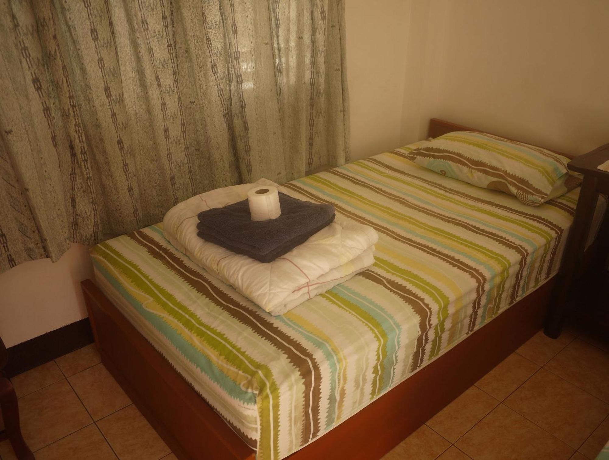 Sarah Guest House Chiang Mai Eksteriør billede